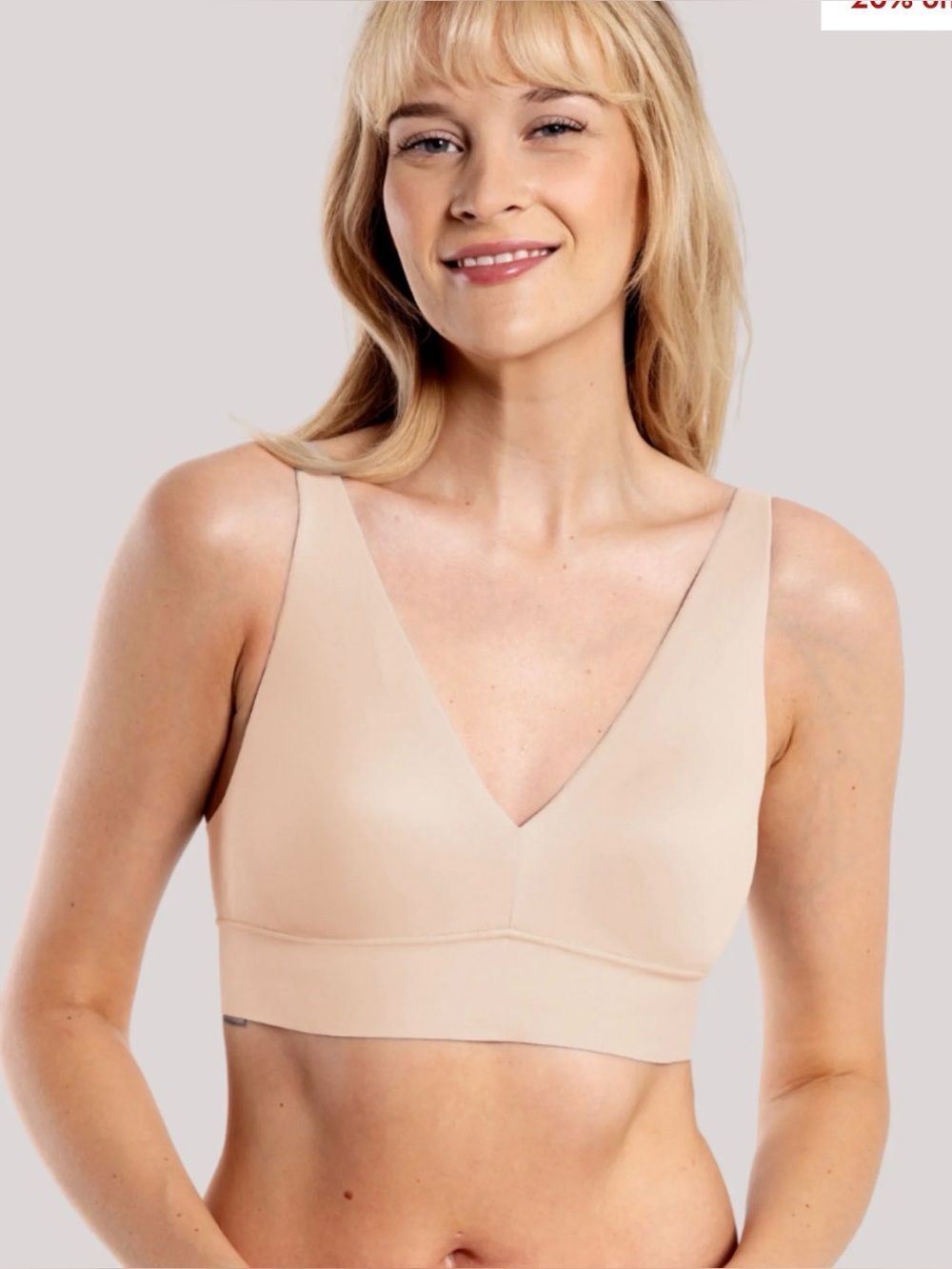 Wireless Floately plunge bra
